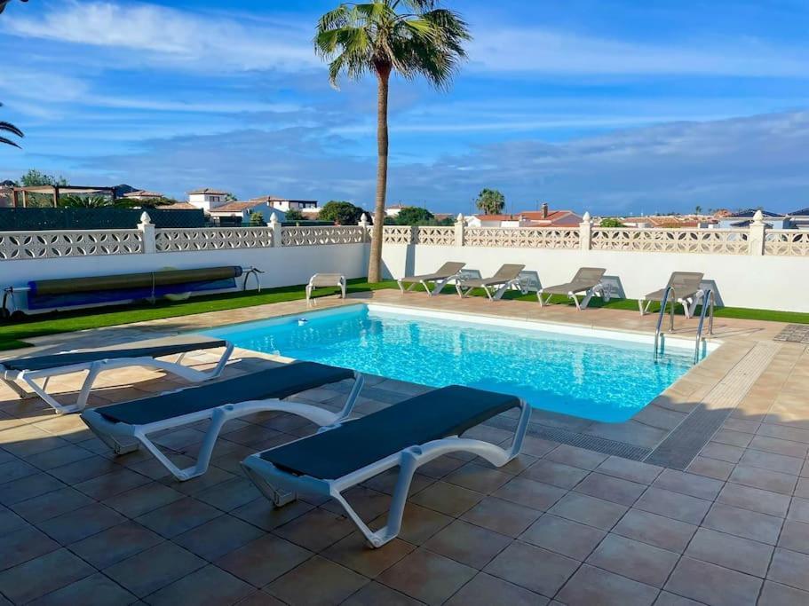 קורלחו Stunning Villa Amanecer מראה חיצוני תמונה