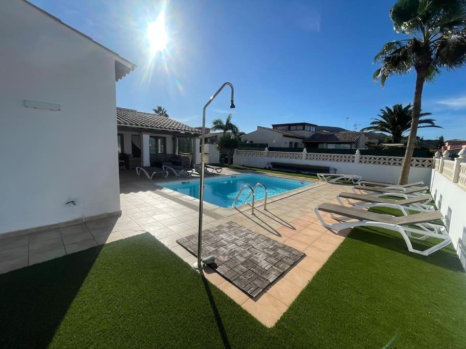 קורלחו Stunning Villa Amanecer מראה חיצוני תמונה