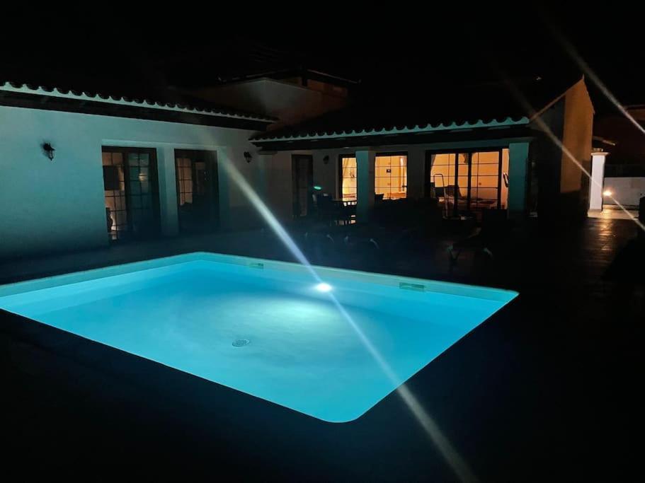 קורלחו Stunning Villa Amanecer מראה חיצוני תמונה